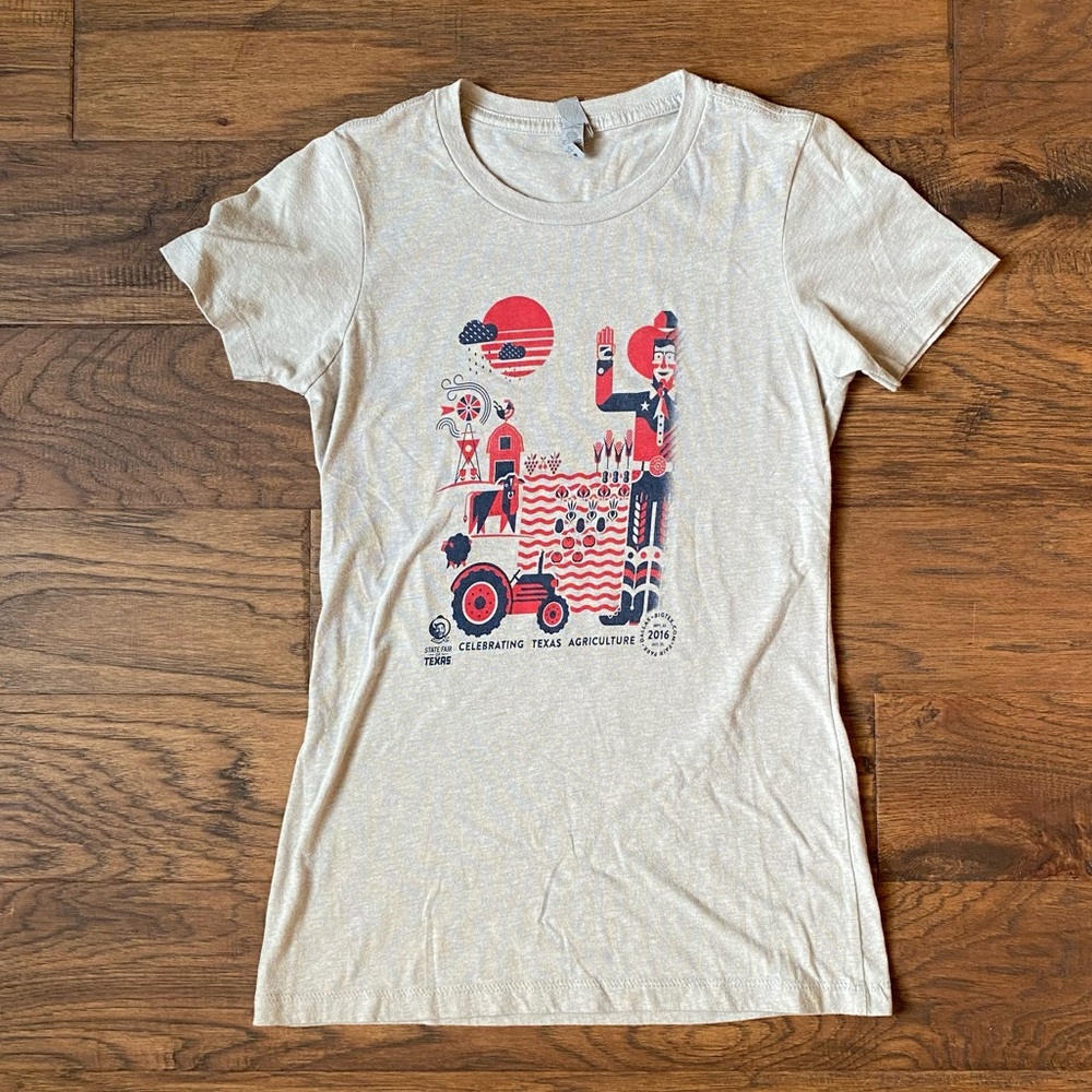 ✴️FREE W/ PURCHASE 2016 Texas State Fair Graphic Tee